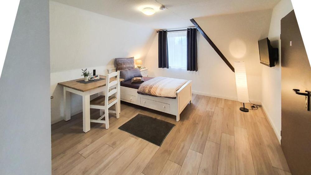 Friendly Home - Klinkerhof Bornheim  Bagian luar foto